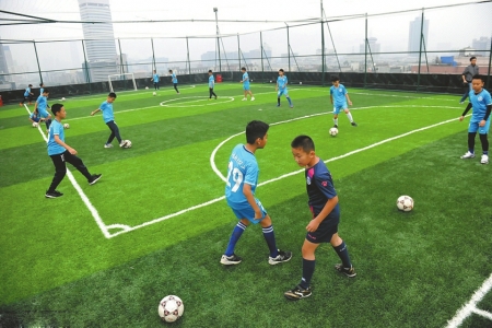 没有适宜的足球文化 中国不可能有C罗