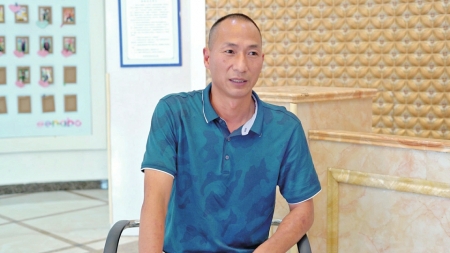 70后创业模范 靠双手改变生活