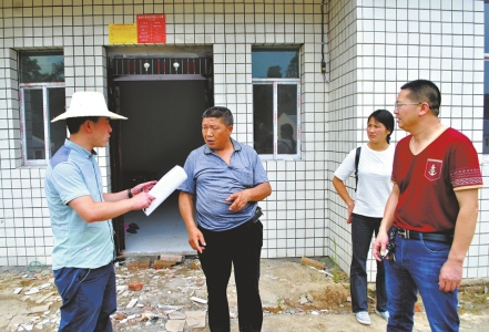 大竹县周家镇向贫困宣战 布局水稻制种增收百